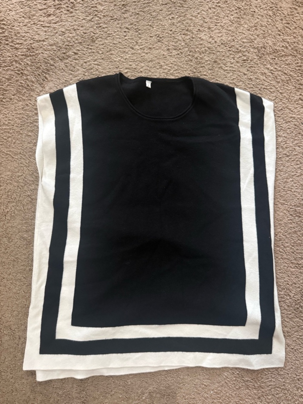 Black & White Box-Stripe Knit Set